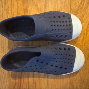 Native kids sneakers